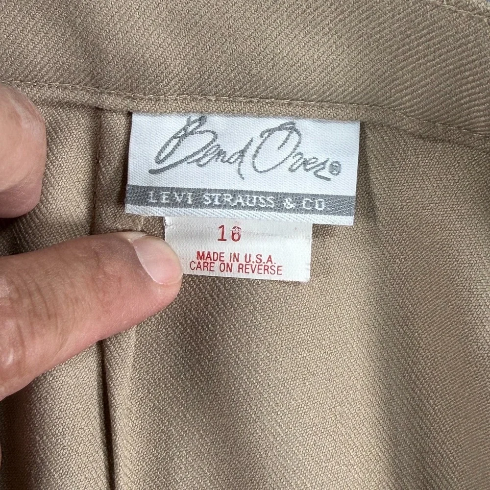 Vintage 90s Levi Strauss & Co Bend Over Pants Womens 16 Beige Flat Front Classic